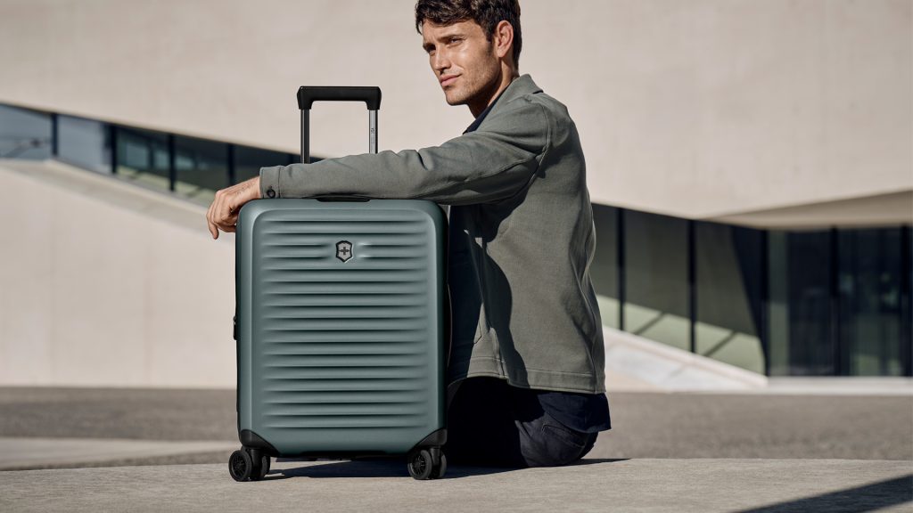 Medida de Maleta Carry On Victorinox